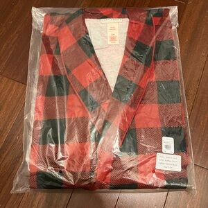 Brand new pottery barn robe S/M. Flannel